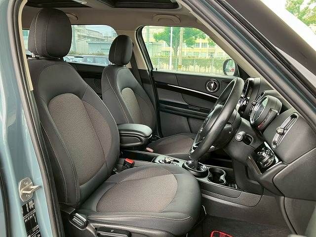 BMW MINI COOPER D CROSSOVER 2020