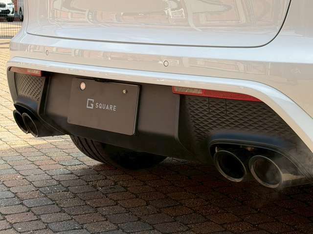 PORSCHE PORSCHE Macan 2023