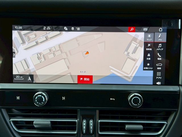 PORSCHE PORSCHE Macan 2023