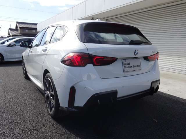 BMW BMW 1series 2024