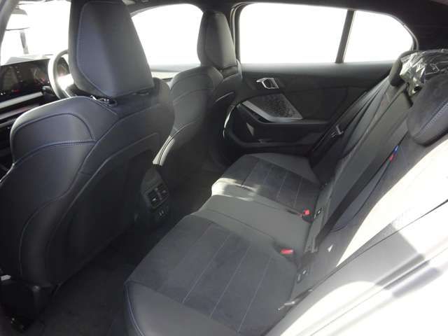 BMW BMW 1series 2024