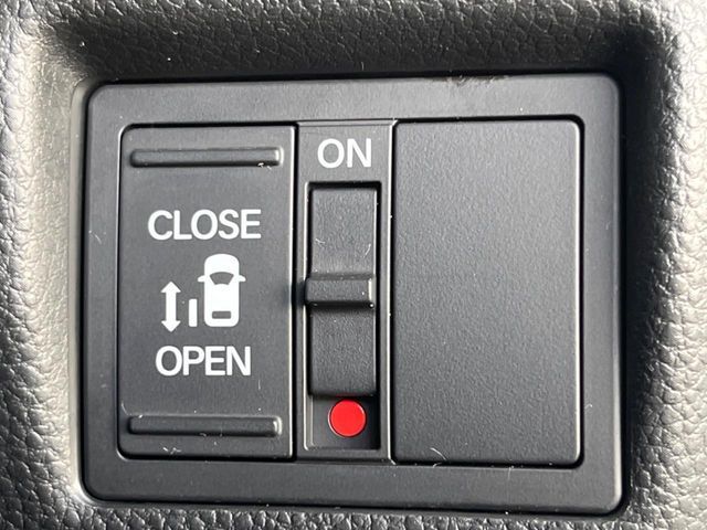 HONDA N BOX CUSTOM 2018