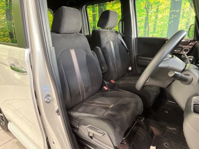 HONDA N BOX CUSTOM 2018