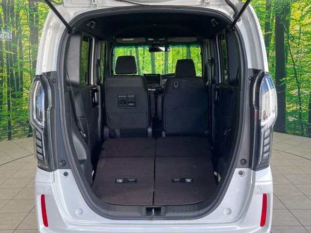 HONDA N BOX CUSTOM 2018