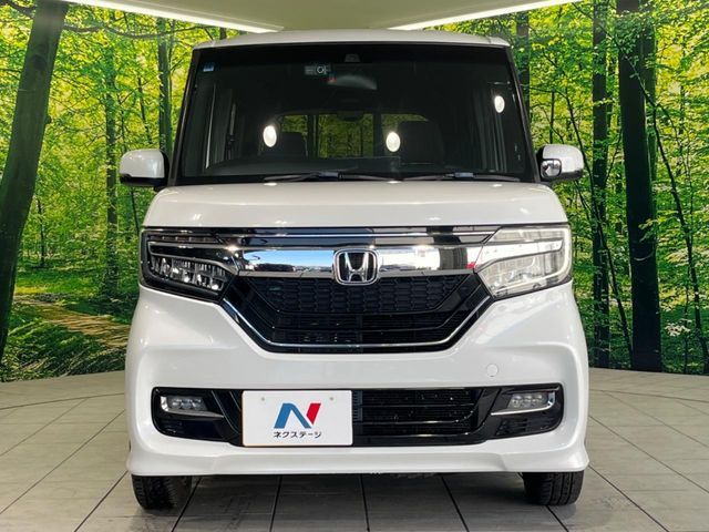 HONDA N BOX CUSTOM 2018