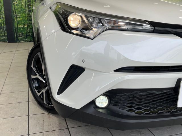 TOYOTA C-HR 2017