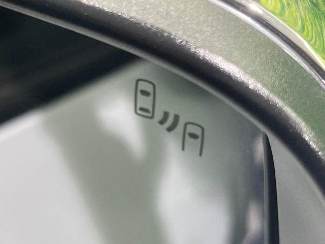 MITSUBISHI DELICA D:5 4WD 2023