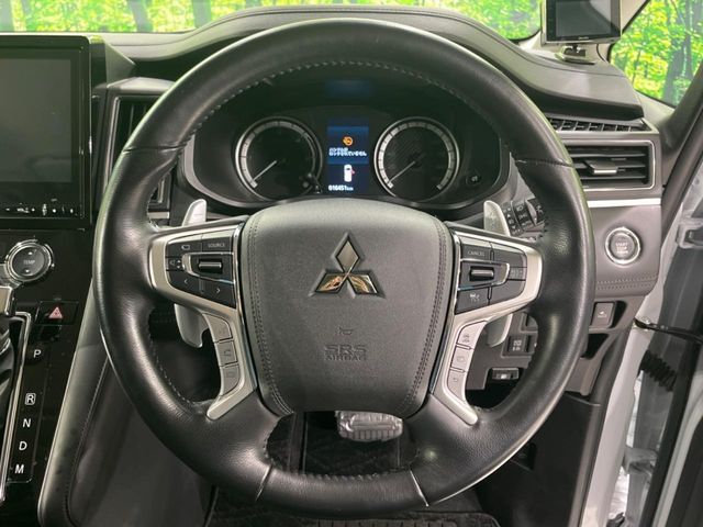 MITSUBISHI DELICA D:5 4WD 2023