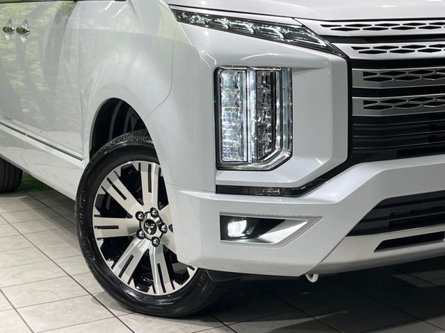 MITSUBISHI DELICA D:5 4WD 2023