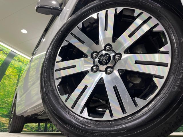 MITSUBISHI DELICA D:5 4WD 2023