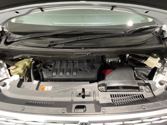 MITSUBISHI DELICA D:5 4WD 2023