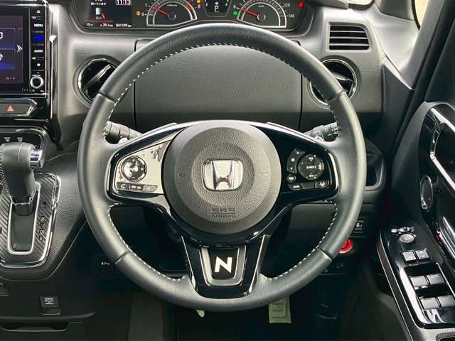 HONDA N BOX CUSTOM 2020