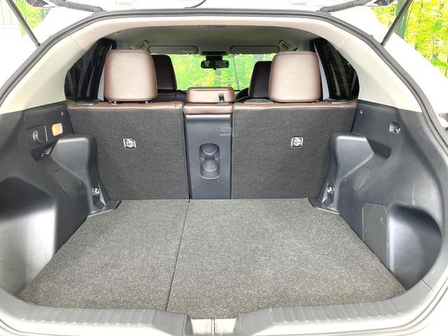 TOYOTA YARIS CROSS HYBRID 2021