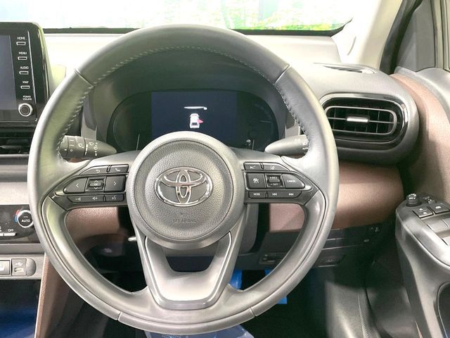 TOYOTA YARIS CROSS HYBRID 2021