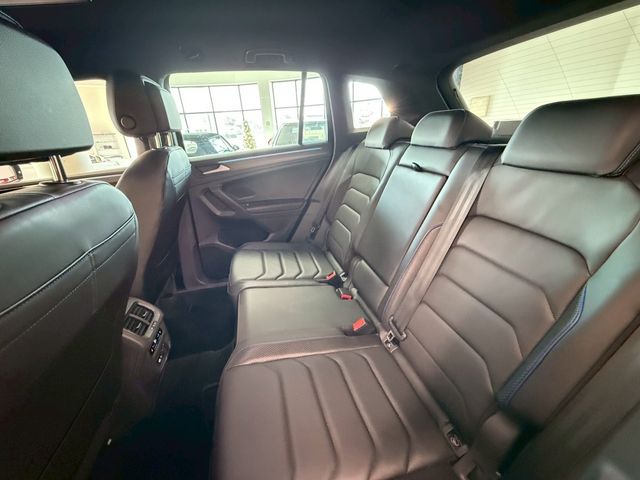 VOLKSWAGEN VOLKSWAGEN TIGUAN 2023