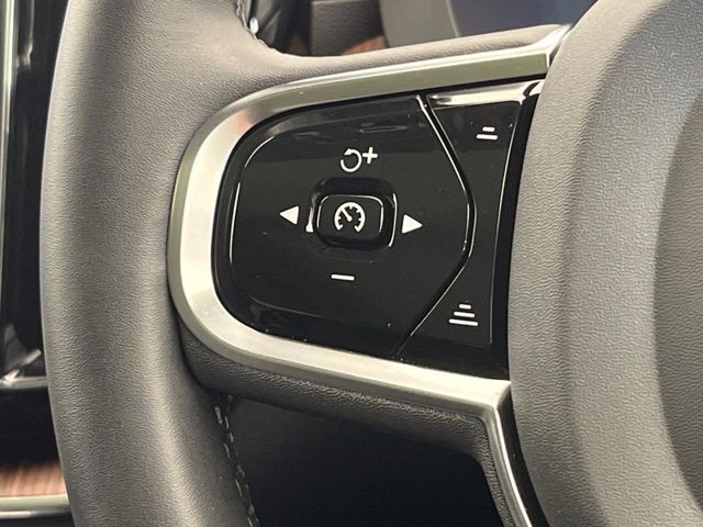 VOLVO VOLVO XC60 2024