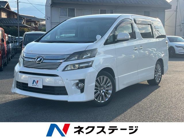 TOYOTA VELLFIRE 2013
