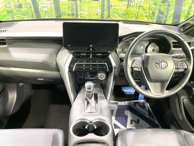 TOYOTA HARRIER 2WD 2020