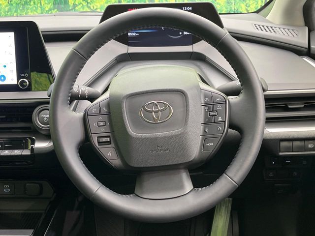 TOYOTA PRIUS 2025