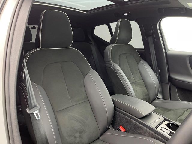 VOLVO VOLVO XC40 2023