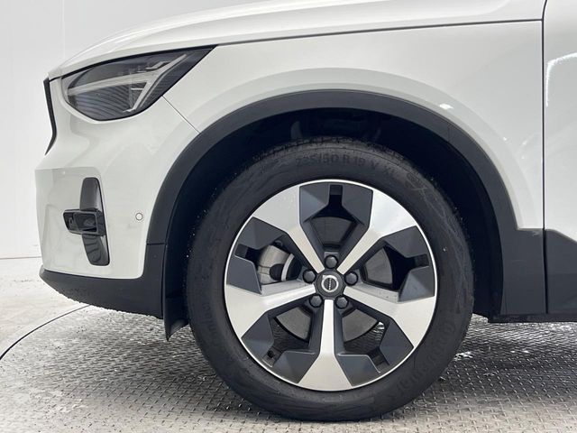 VOLVO VOLVO XC40 2023