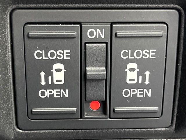 HONDA N BOX CUSTOM 2024