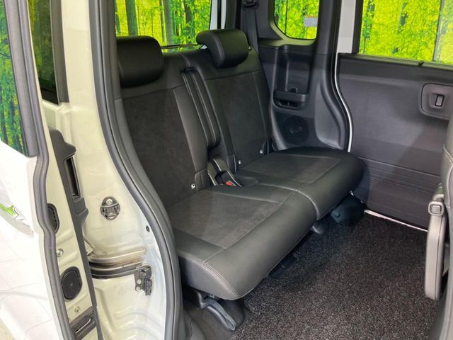 HONDA N BOX CUSTOM 2024