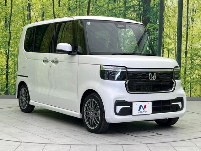 HONDA N BOX CUSTOM 2024
