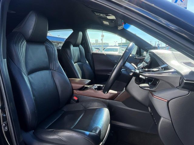 TOYOTA HARRIER 2WD 2021