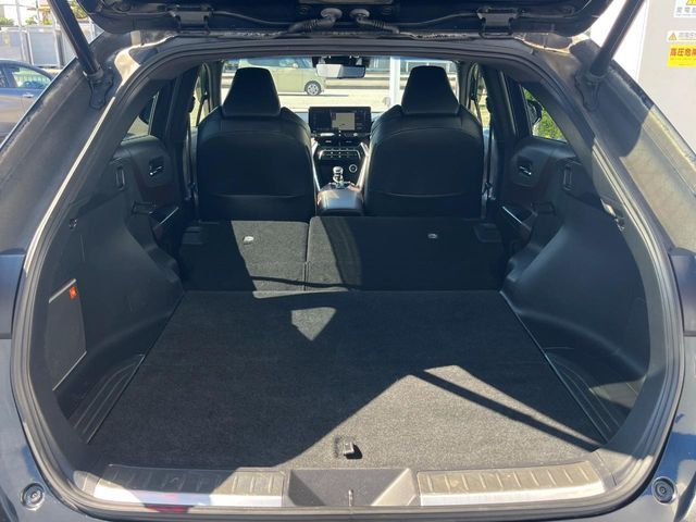 TOYOTA HARRIER 2WD 2021