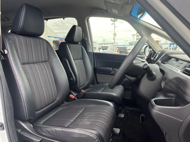 HONDA FREED HYBRID 2018