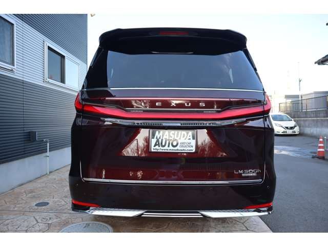 TOYOTA ???? LM500h 2024