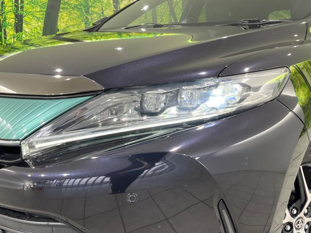 TOYOTA HARRIER HYBRID 2018