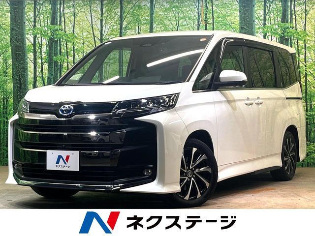 TOYOTA NOAH HYBRID 2023