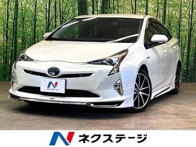 TOYOTA PRIUS 2018