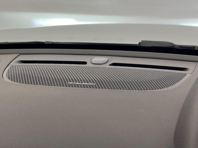 VOLVO VOLVO XC40 2024