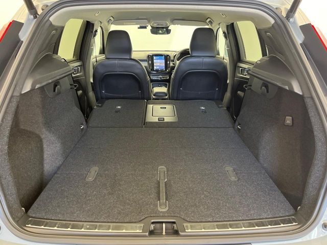 VOLVO VOLVO XC40 2024