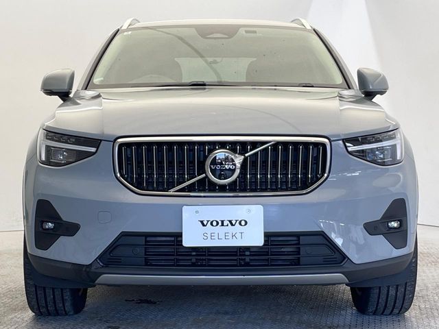 VOLVO VOLVO XC40 2024