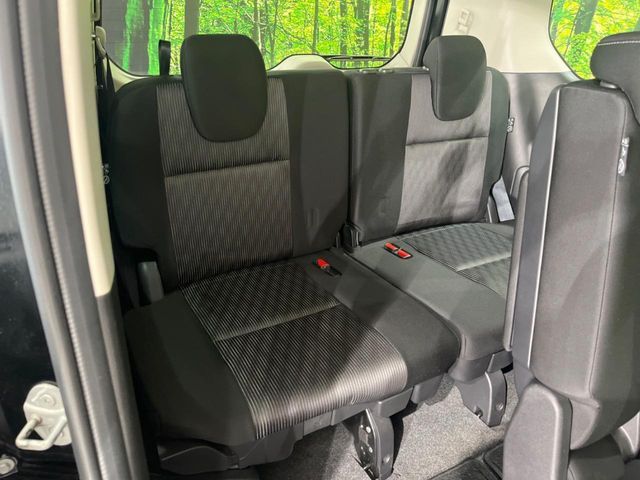 NISSAN SERENA  S-HYBRID 4WD 2019