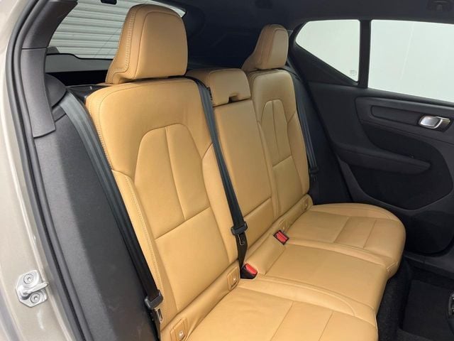 VOLVO VOLVO XC40 2021