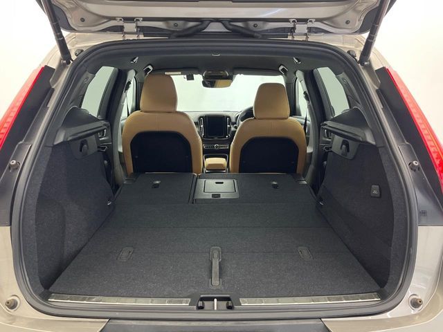 VOLVO VOLVO XC40 2021