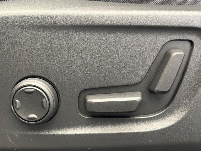 VOLVO VOLVO XC40 2022