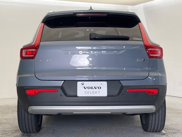 VOLVO VOLVO XC40 2022