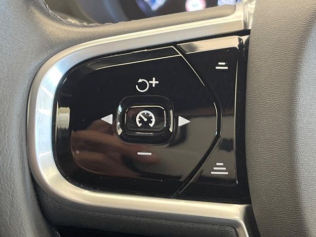 VOLVO VOLVO XC60 2021