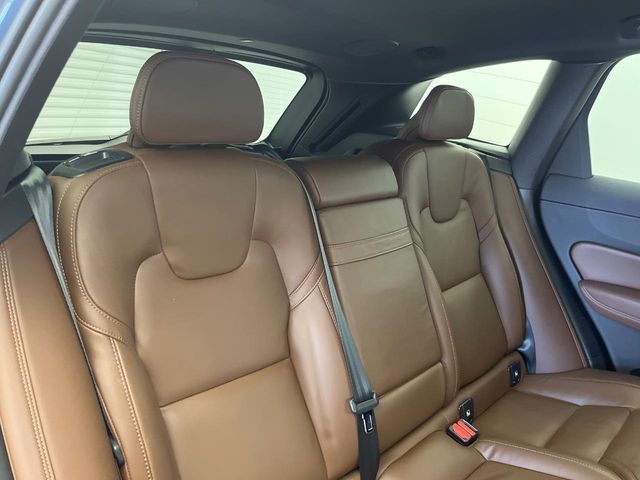 VOLVO VOLVO XC60 2021