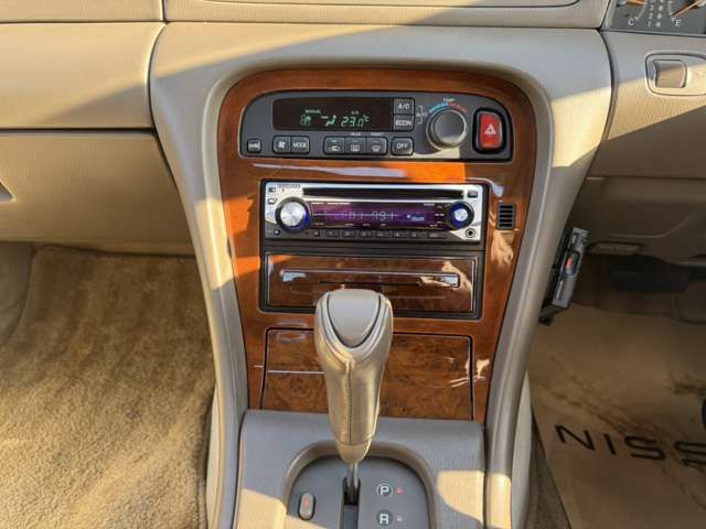 NISSAN LEOPARD J FERIE 1994