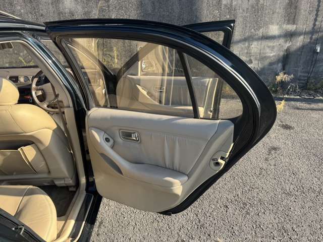 NISSAN LEOPARD J FERIE 1994