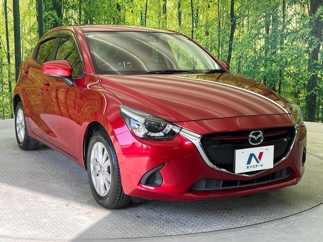 MAZDA DEMIO 2015