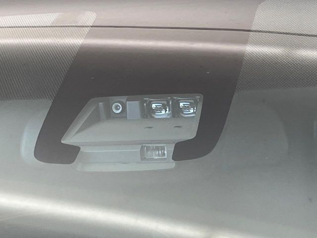 TOYOTA SIENTA HYBRID 2017