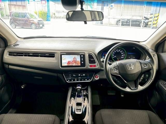HONDA VEZEL HYBRID 2014